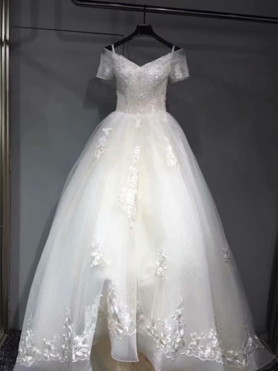 婚紗租售