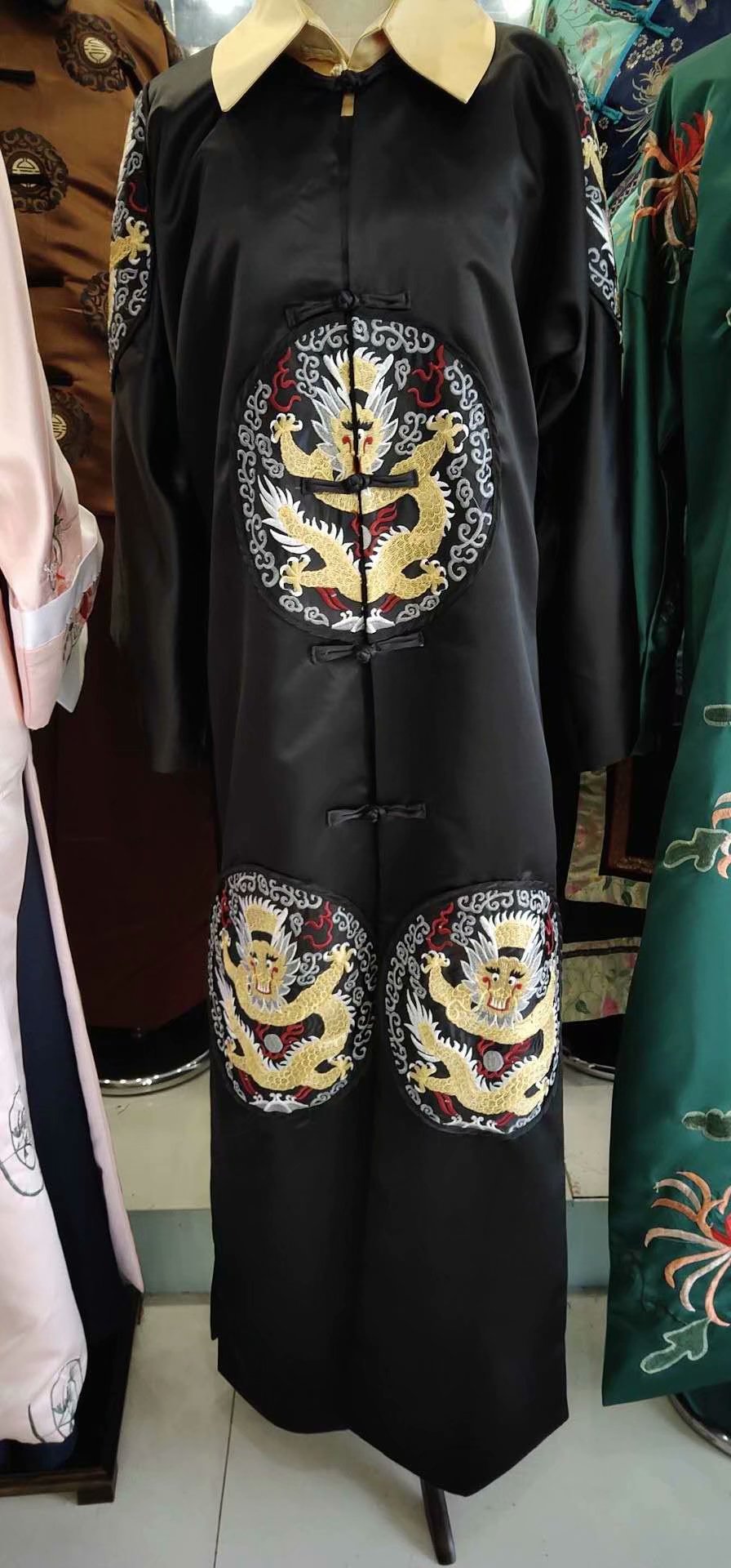 古裝戲服