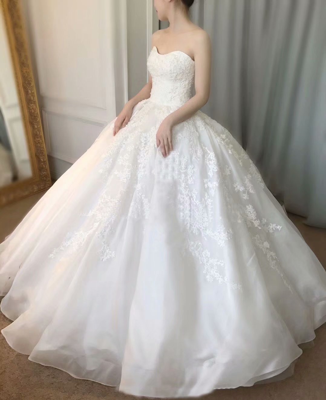 婚紗租售