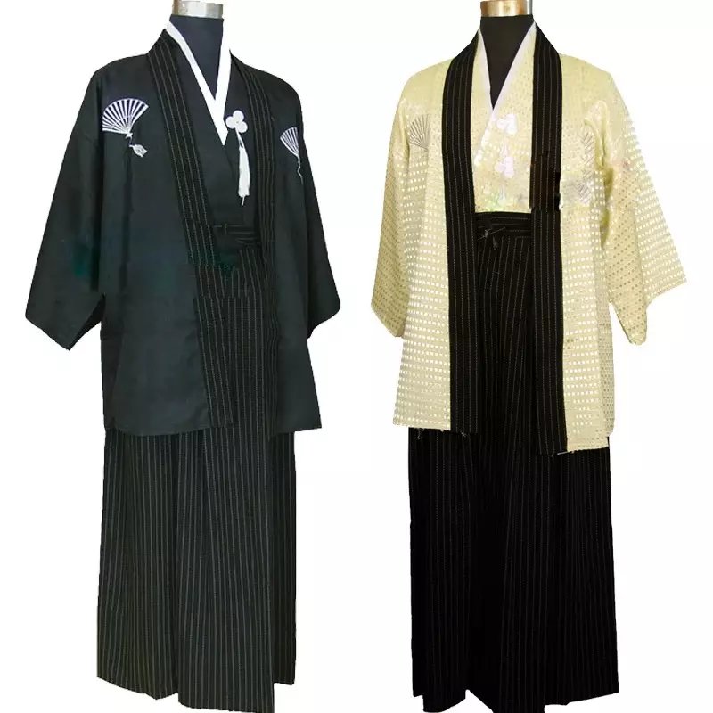 演出服裝