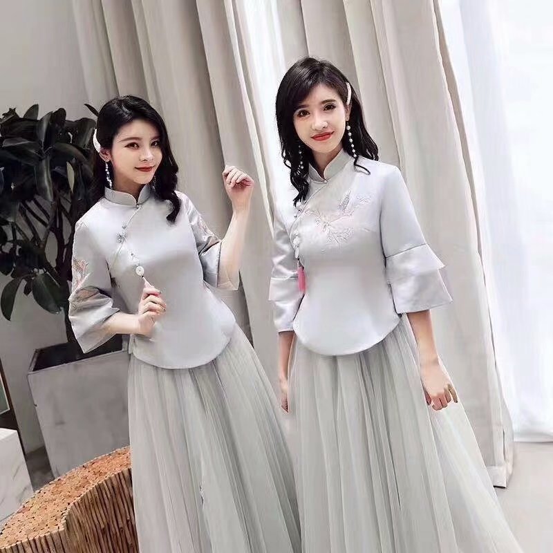 伴娘服裝