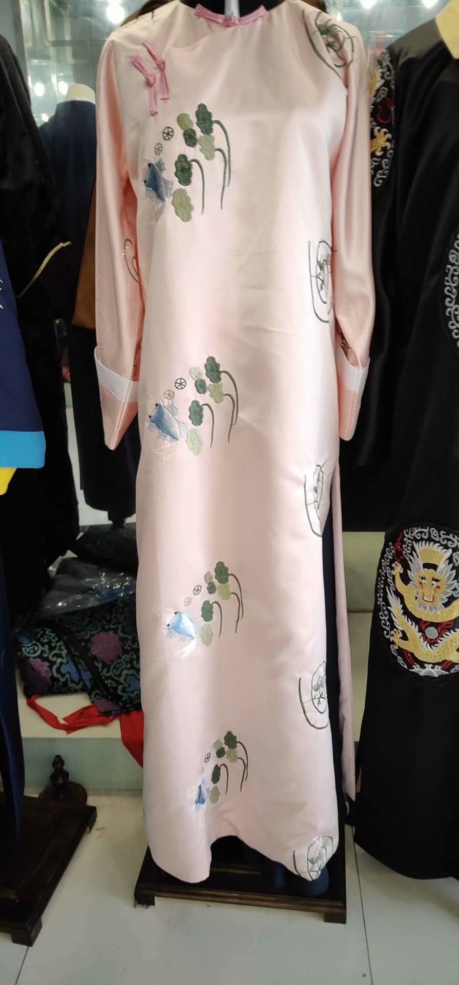 古裝戲服