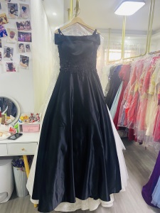 女士禮服